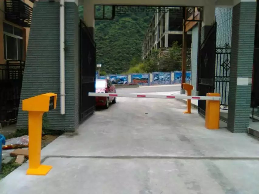 渭南华阴市渭南华阴市四川巴中市道闸